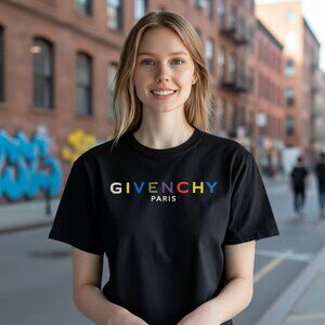Givenchy T-shirt